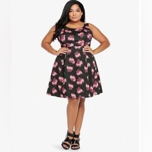 Torrid Black Floral Roses Polka Dot Pleated Tank Swing Dress Pockets Size 12